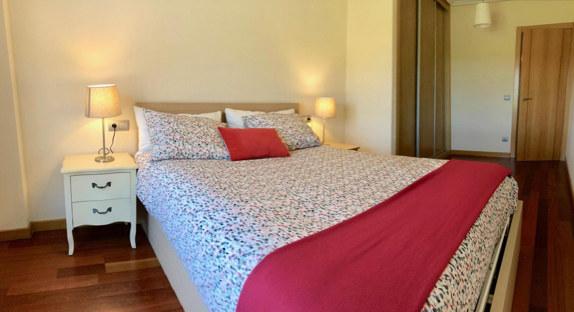 Apartamento Europa Jardin Oviedo Exterior photo